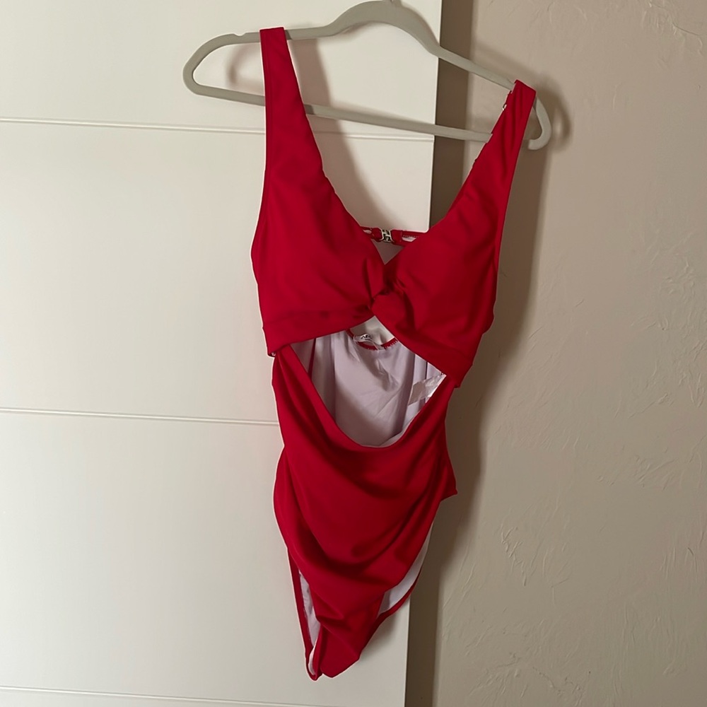 Gorgeous red swimsuit